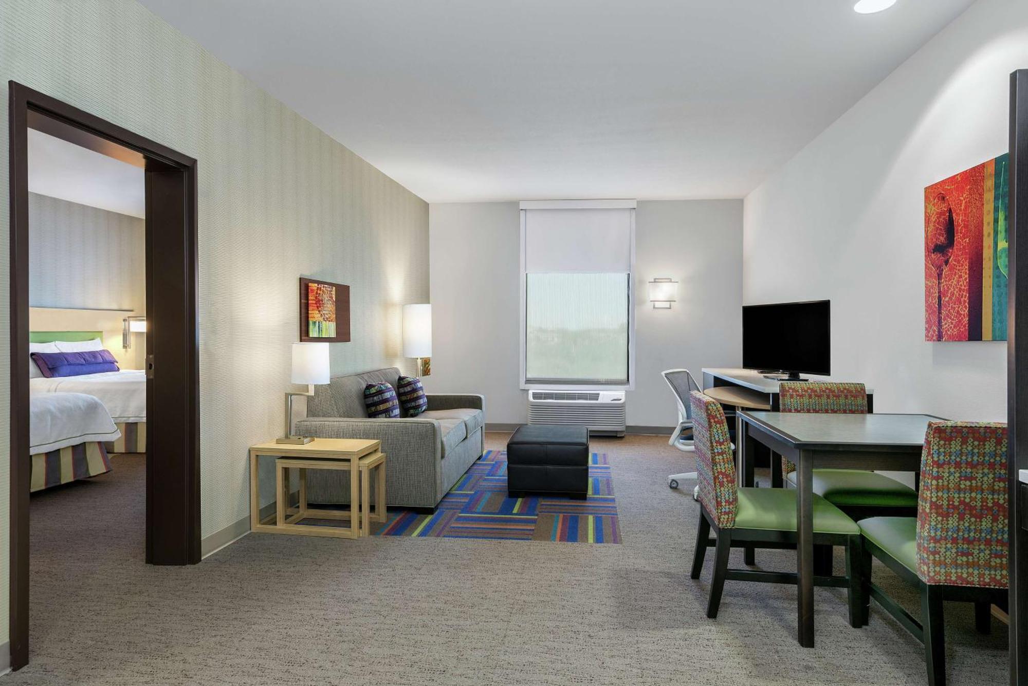 Hotel Home2 By Hilton Airport 3*